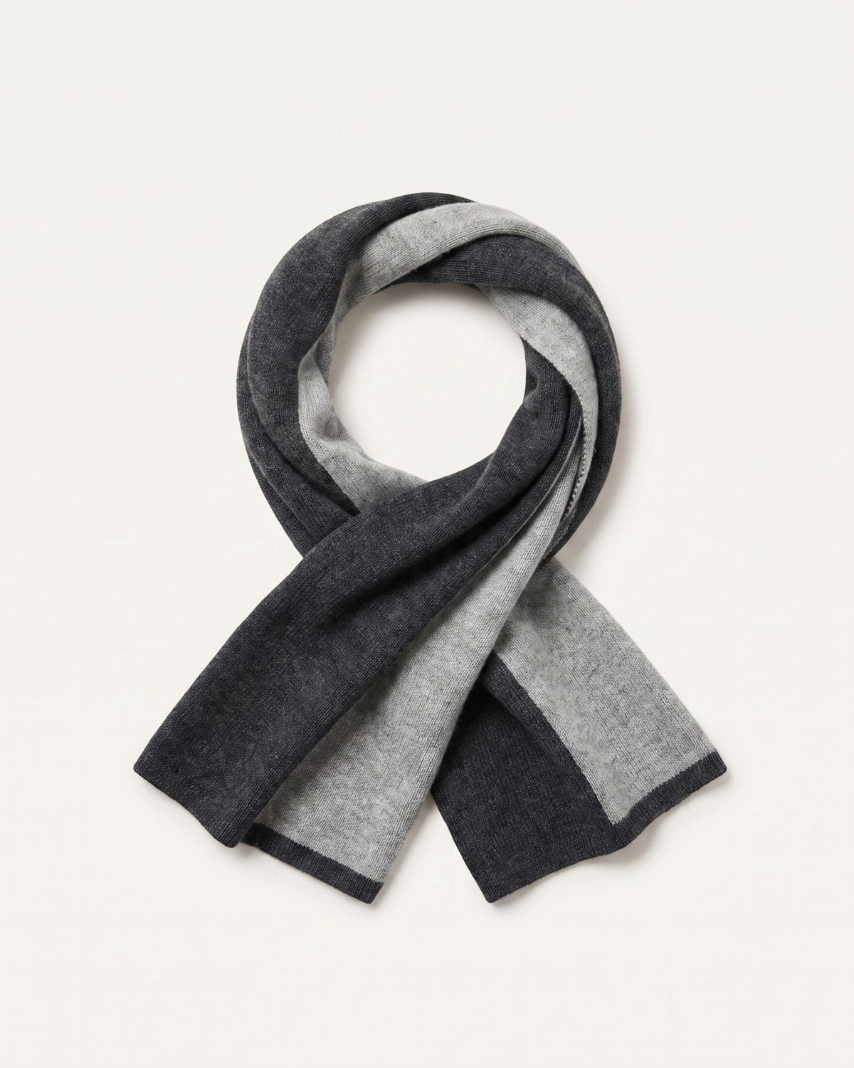 Olivia Compact Two-Tone Neck Scarf in 100% Pure Cashmere – view 11