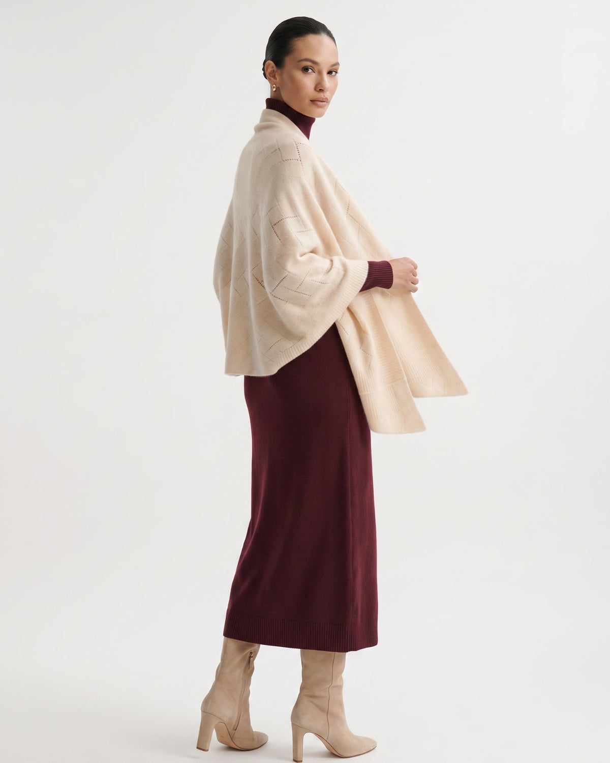 Mia Quilted Pure Cashmere Shawl with Textured Surface – view 8
