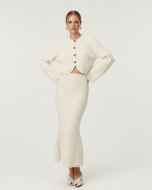 Lira Oversized Jumper and Flowing Long Skirt Co-ord Set – Milky White – view 2