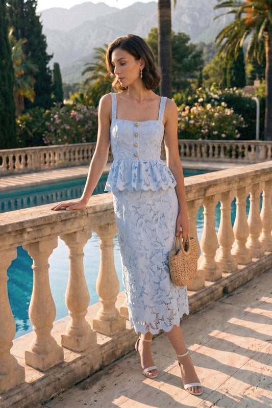 Sleeveless Lace Peplum Midi Dress with Golden Buttons – Blue – view 2