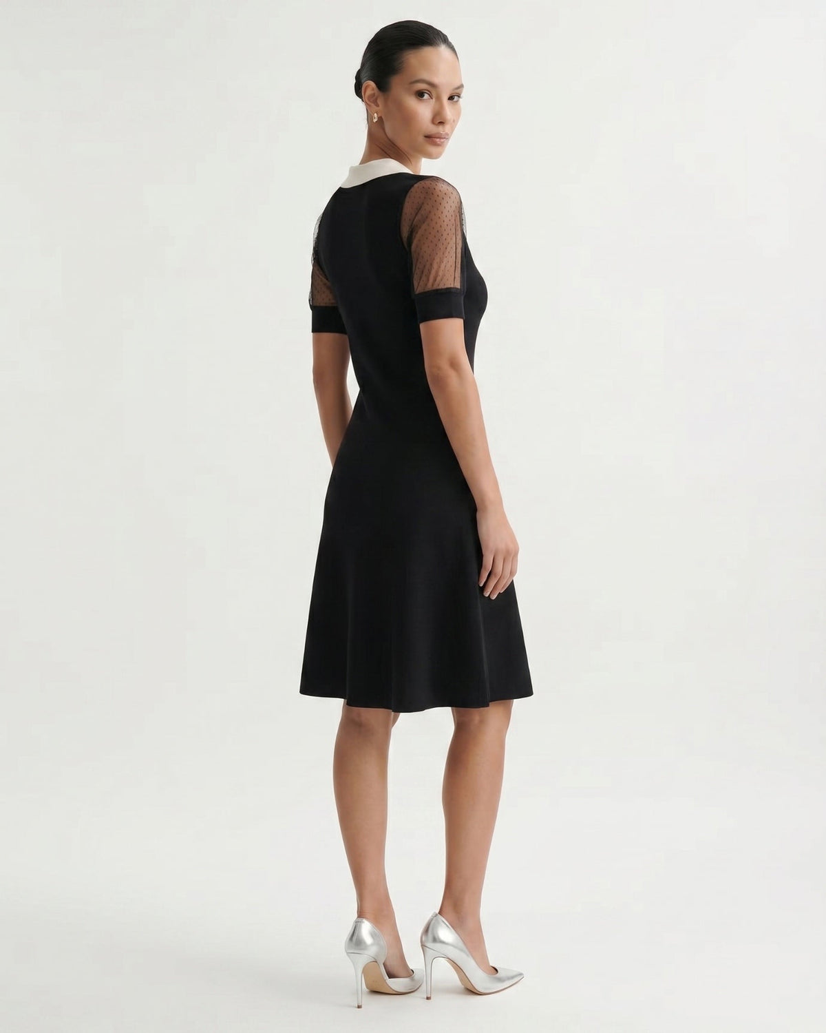 Short Sleeve Polo Collar A-Line Knitted Dress – Black