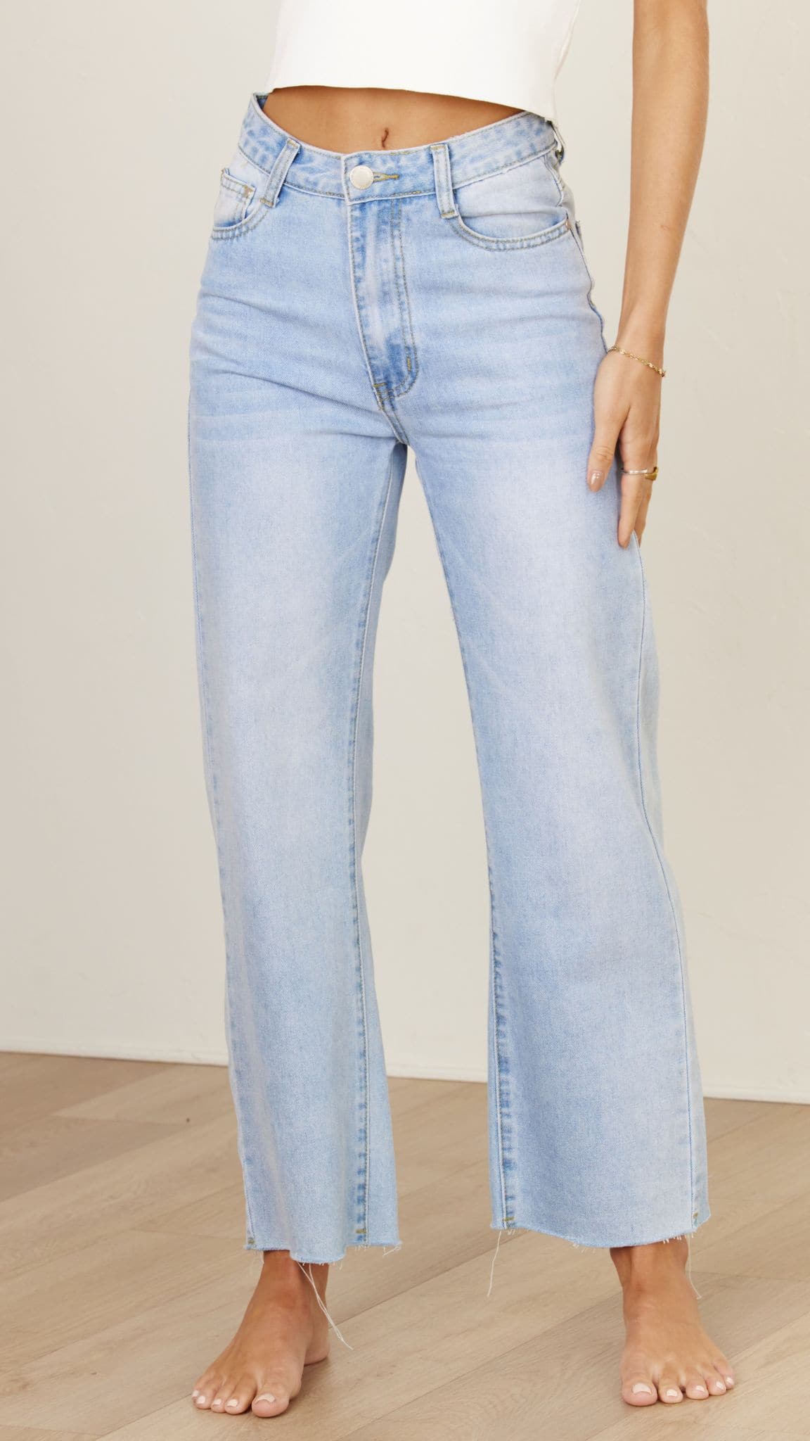 Jaykowa Mid Rise Wide Leg Jeans with Distressed Hem – Light Wash – view 40