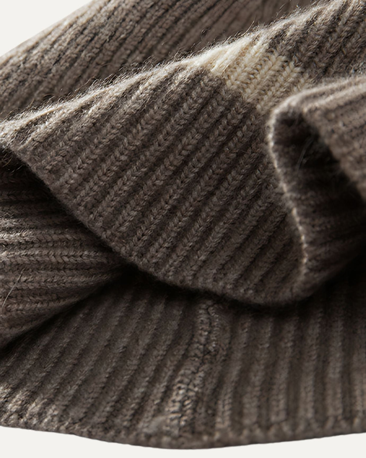 Carina Classic Soft Lightweight Pure Cashmere Hat – view 8