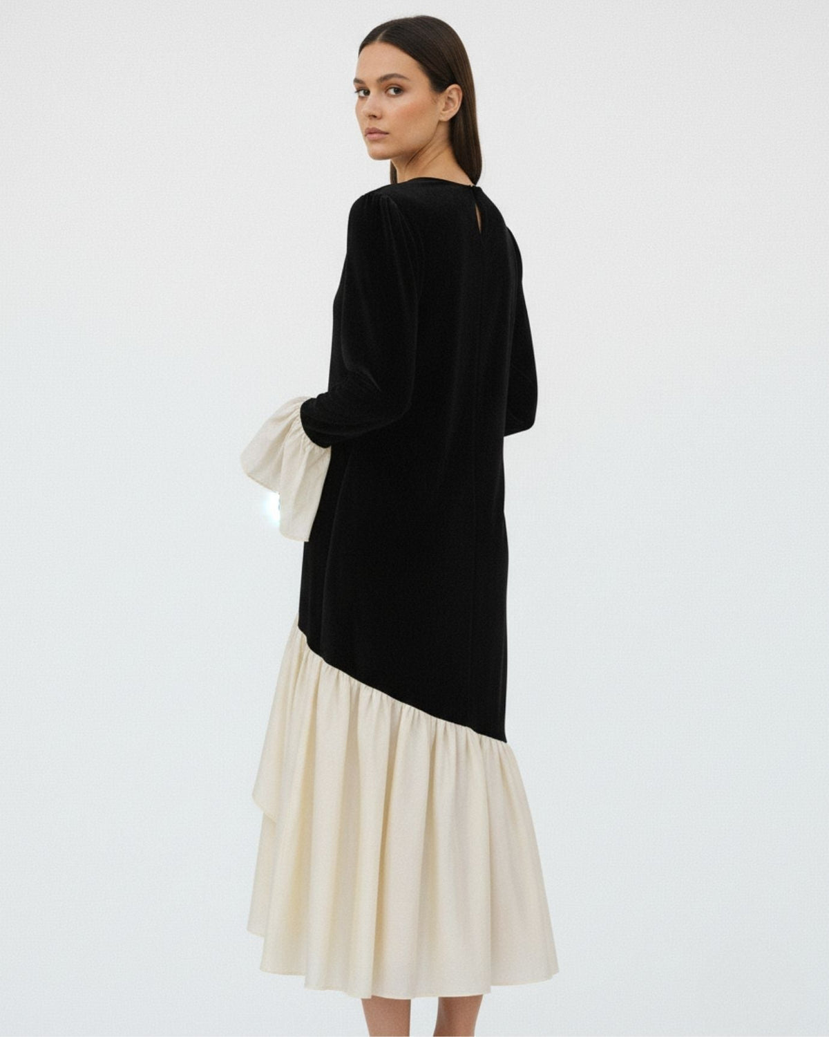 Old Money Style Soft Velvet Dress with Classic Lines – Black – view 6
