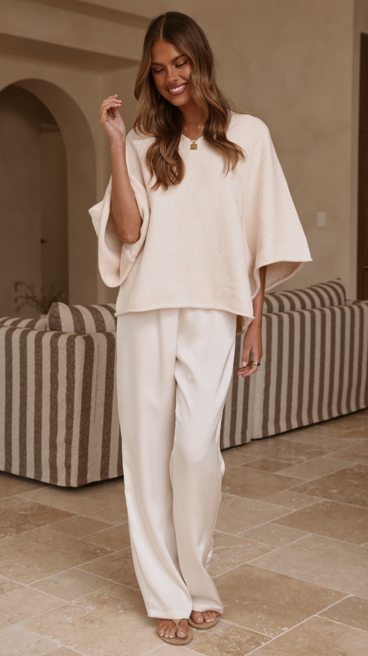 Paisley Ribbed V Neck Bat Sleeve Boxy Knit Top – Beige – view 11
