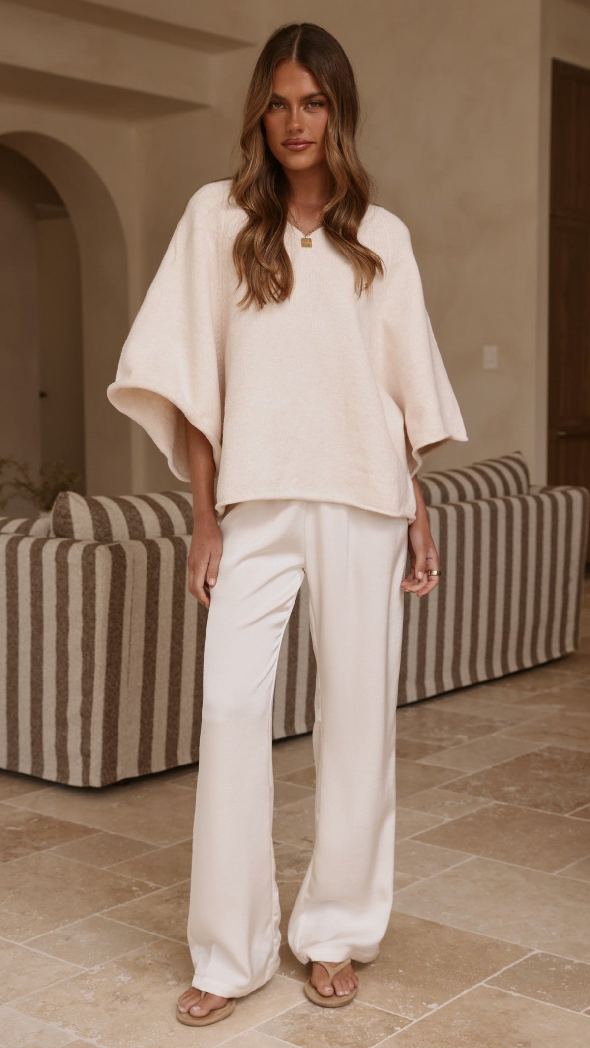 Paisley Ribbed V Neck Bat Sleeve Boxy Knit Top – Beige