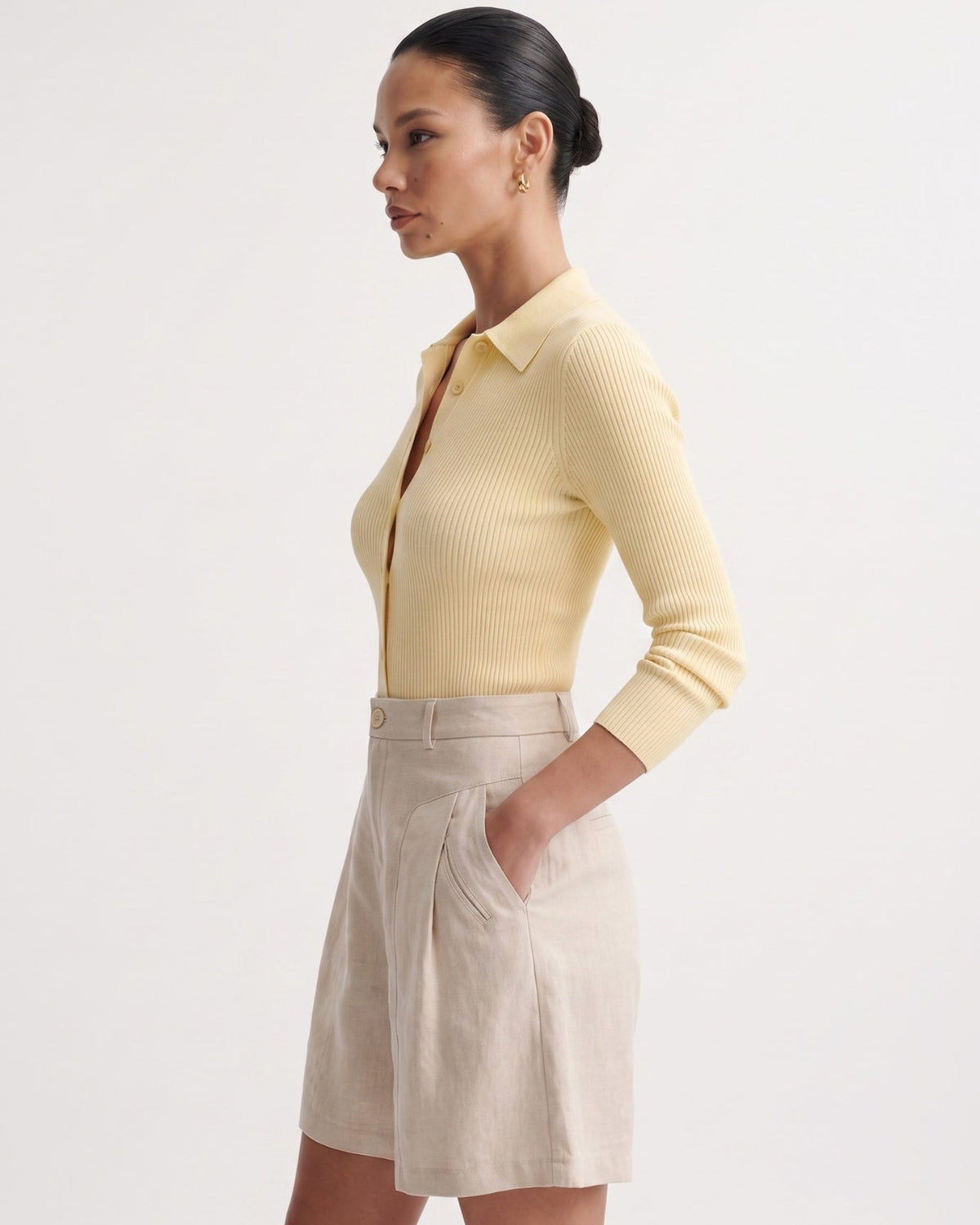 Milano Mid Rise Tailored Cotton and Linen Shorts – view 10