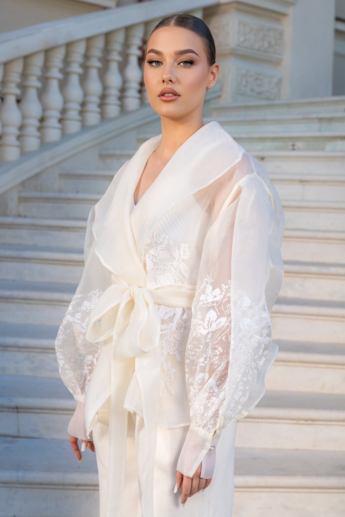 Floral Organza Blazer with Puffy Sleeves and Pearl-Button Cuffs – White – view 5