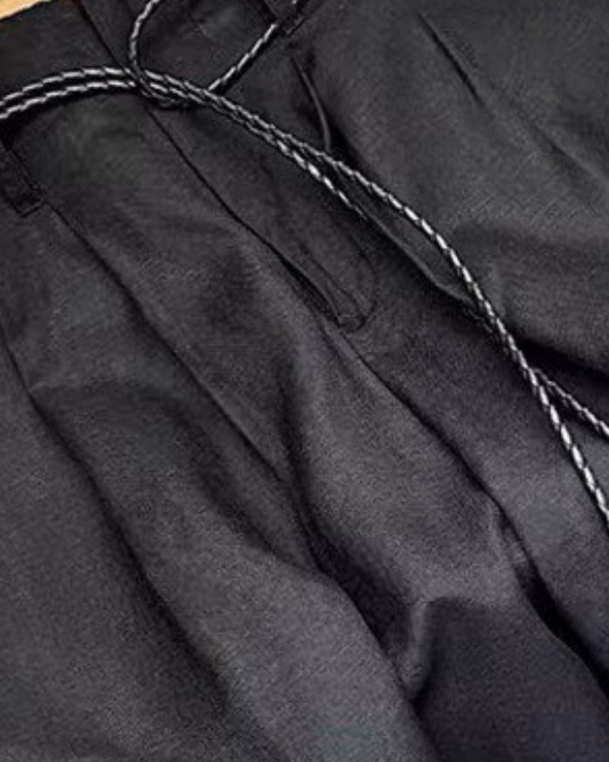 Lina High Waisted Linen and Cotton Blend Trousers – Black