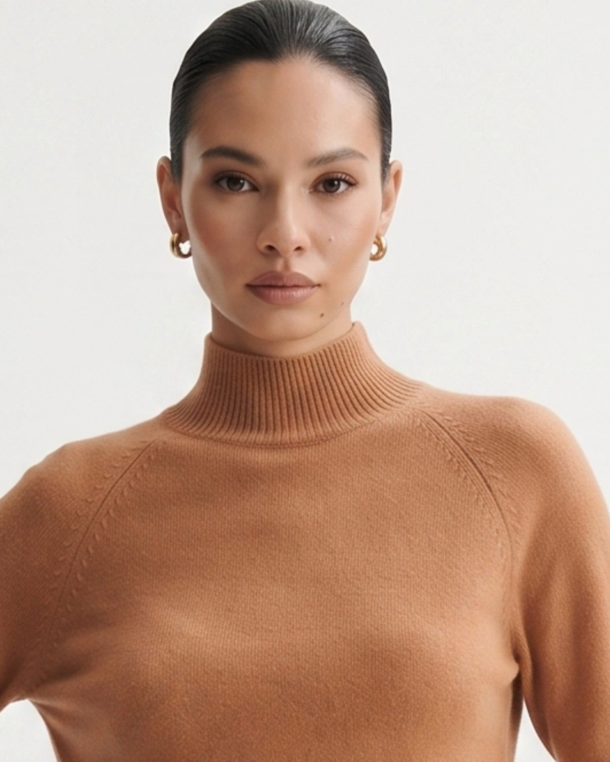 Kiara Pure Cashmere Jumper with Subtle Ribbed Detailing – view 7