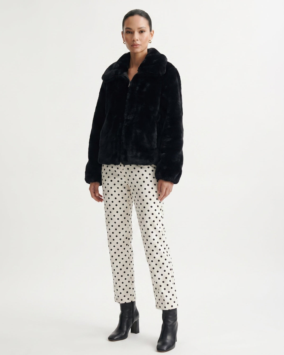 Cindy Short Plush Jacket with Turn-Down Collar – view 12