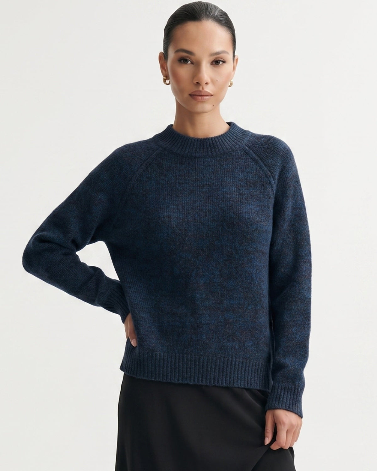 Lia Cashmere and Mulberry Silk Blend Jumper with Subtle Sheen – view 15