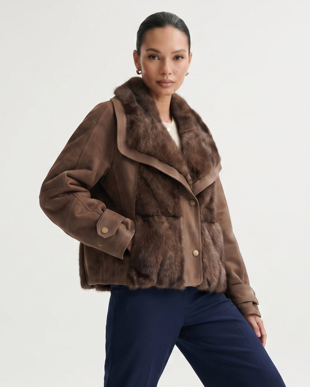 Goose Down Short Suede Coat with Integrated Trim Detailing – view 9