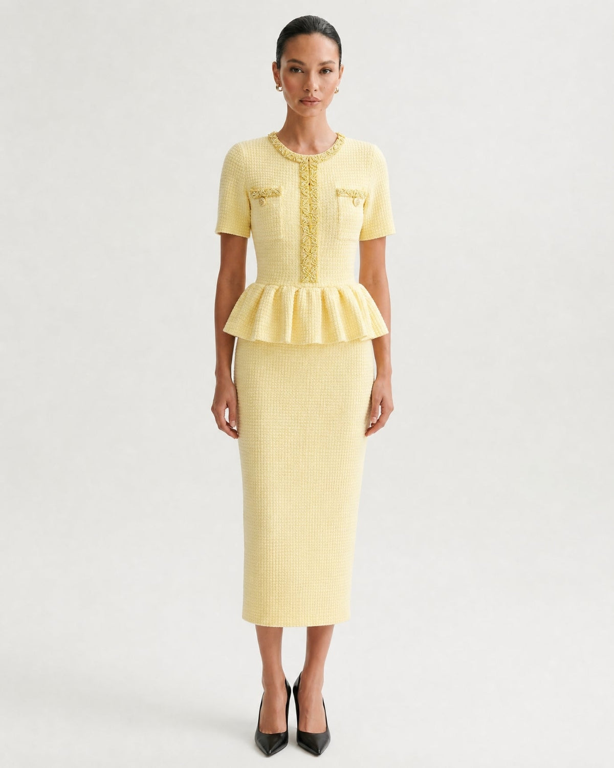 Embellished Short Sleeve Fitted Viscose Knit Midi Dress – view 10