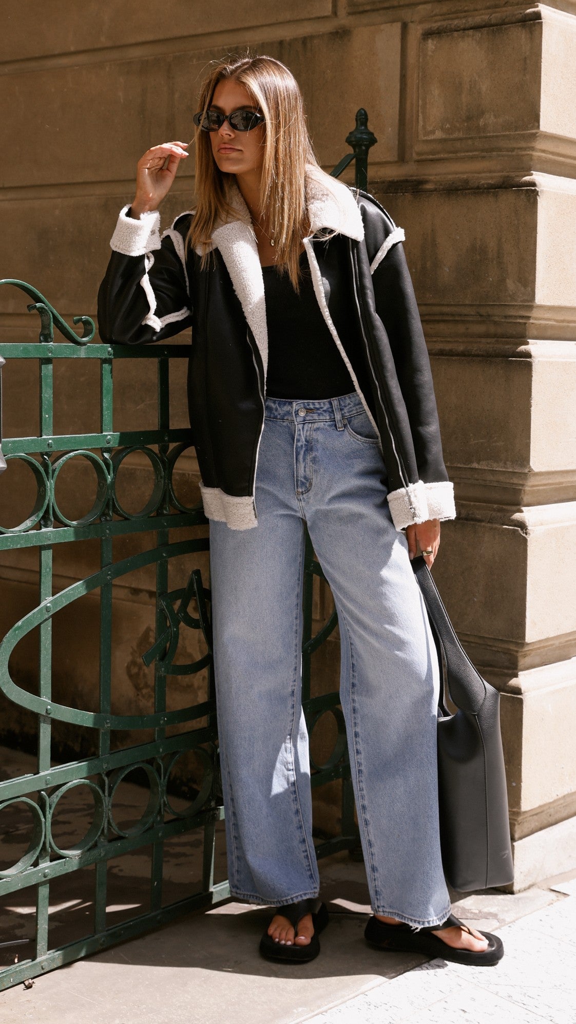 London Oversized Double-Breasted Biker Jacket with Faux Fur Collar – Black – view 7