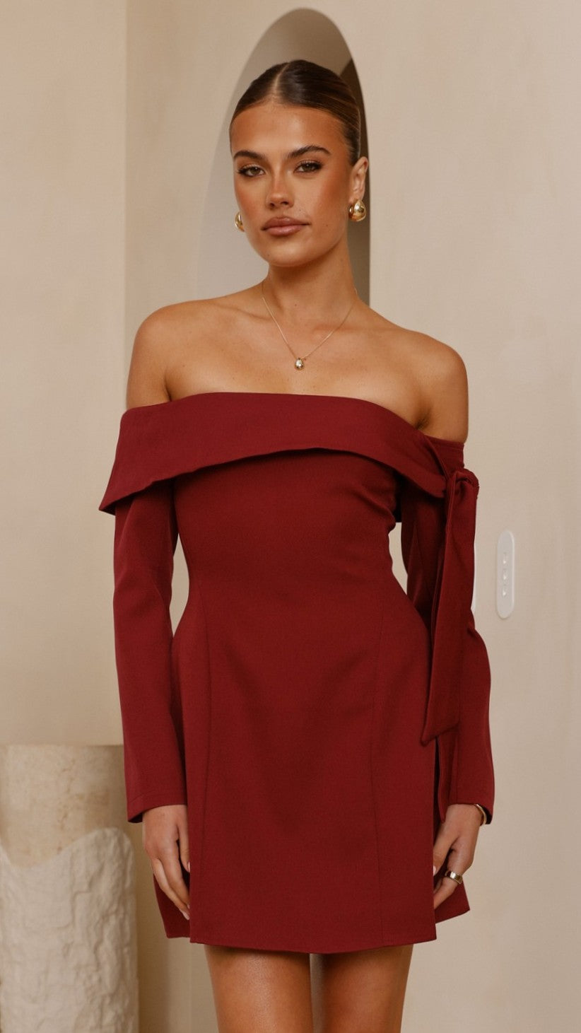 Halen Off-Shoulder Long Sleeve Mini Dress with Tie Detail – Wine