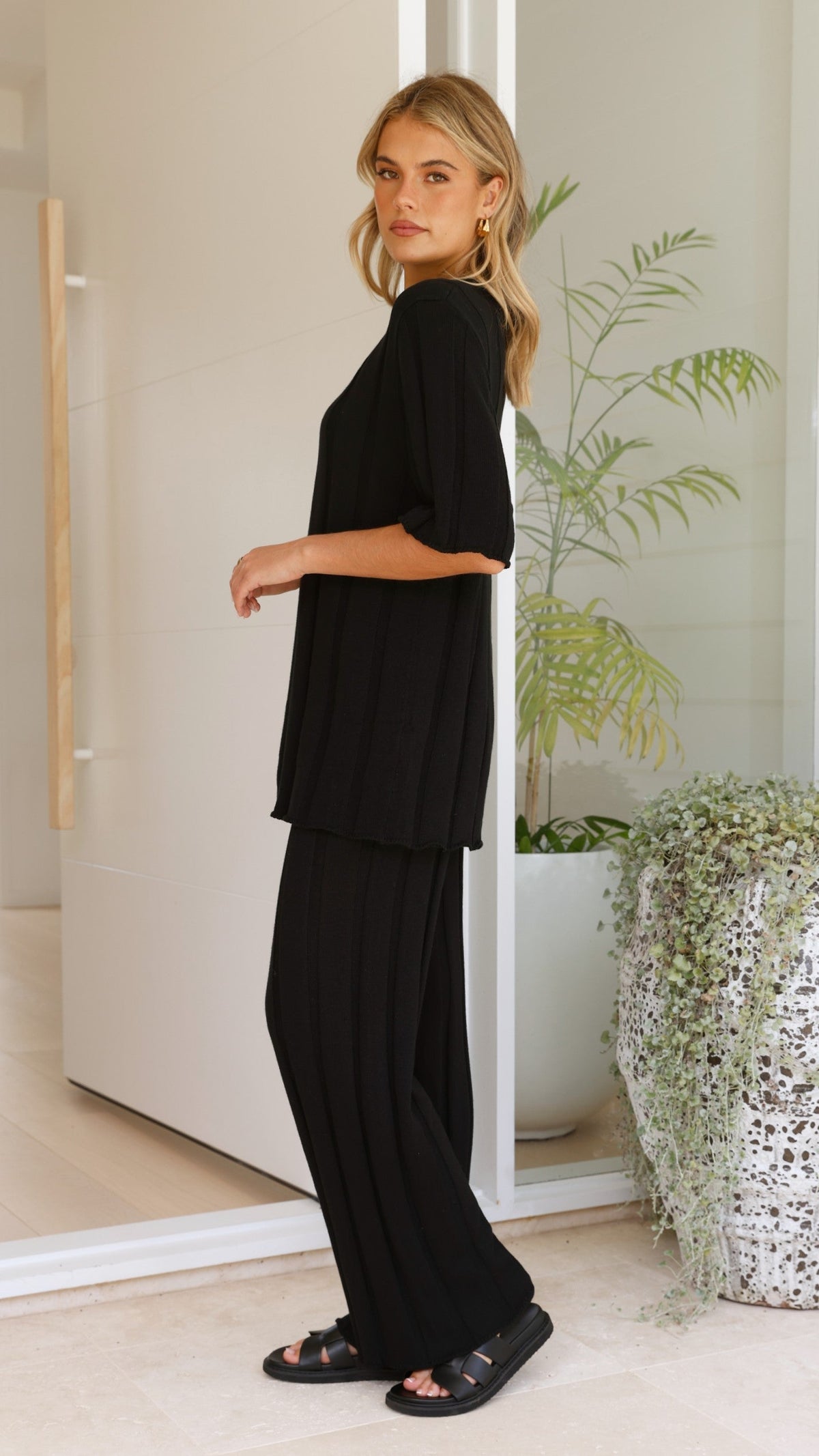 Bayu Relaxed Fit Longline Ribbed Knit Top – Black – view 6