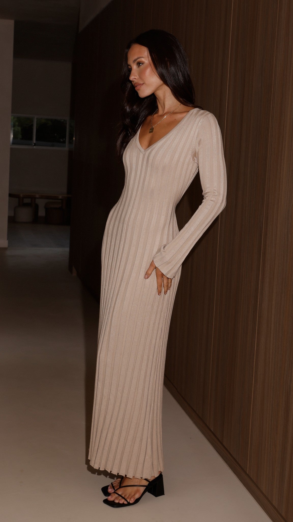 Cyra V-Neck Ribbed Knit Long Sleeve Maxi Dress – Beige – view 8