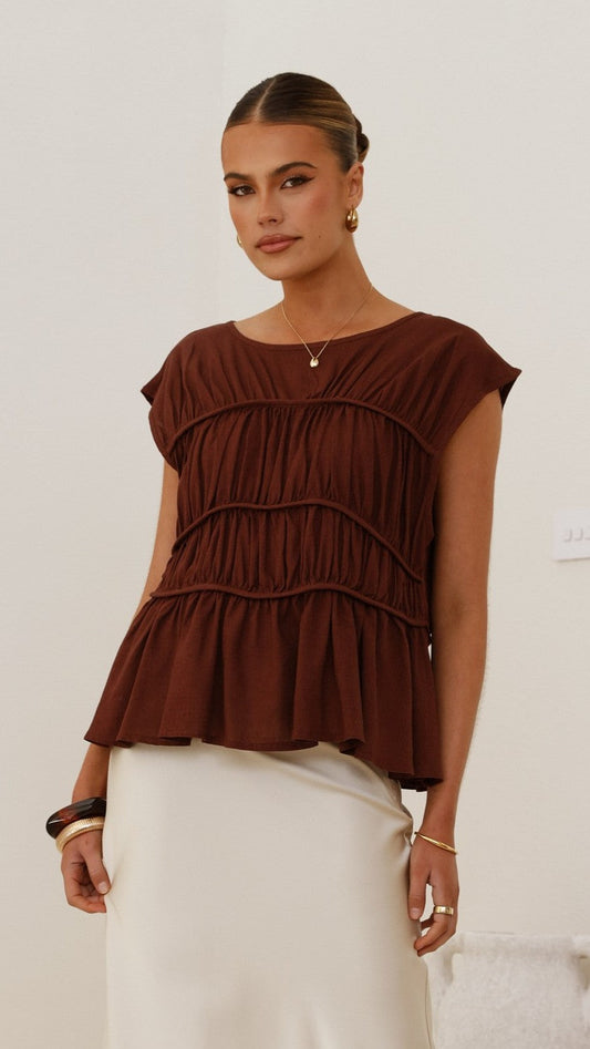 Liora Tiered Boat Neck Oversized Cap Sleeve Top – Chocolate