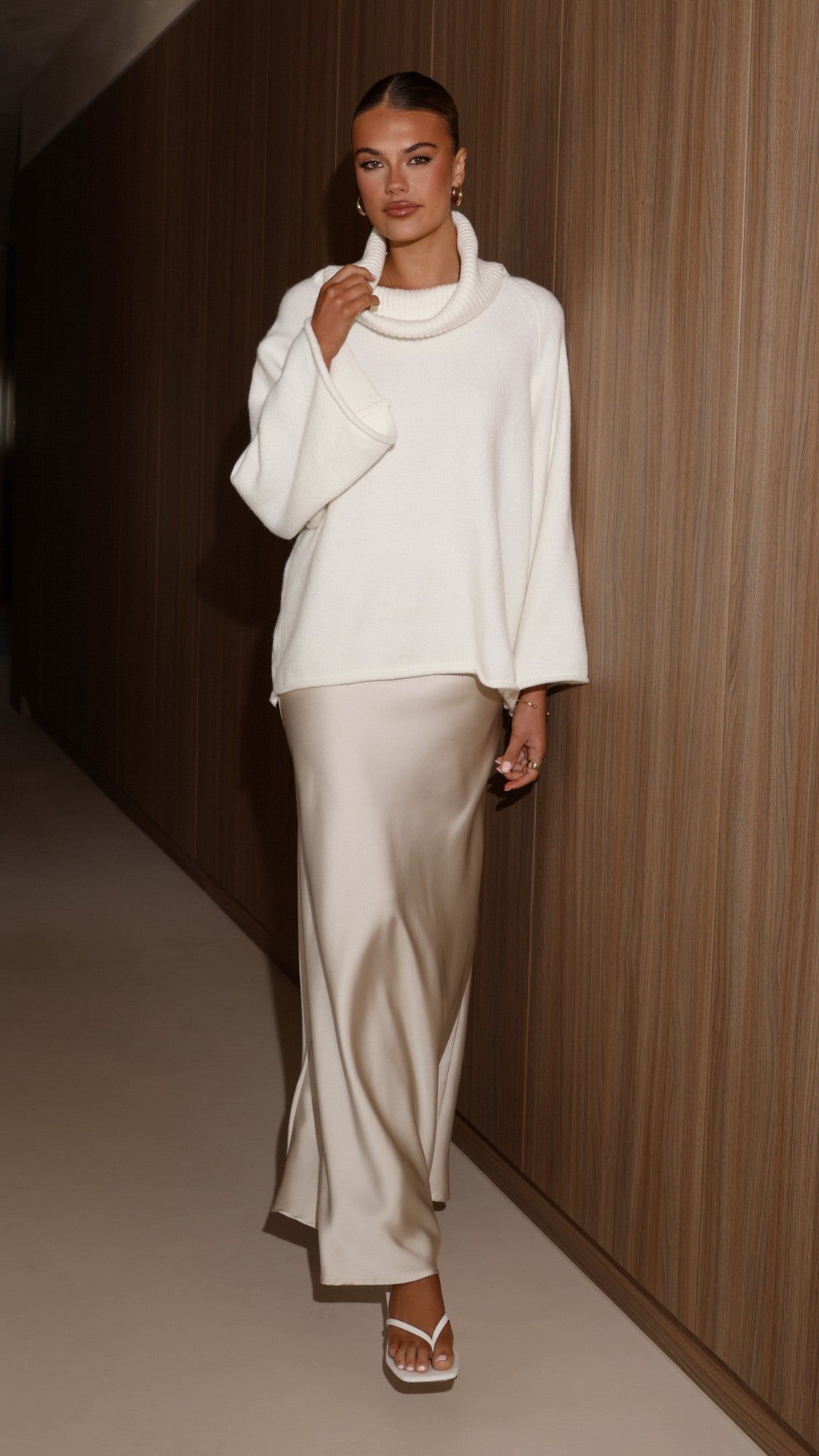 Jacques Ribbed Cowl Neck Wide Sleeve Knit Jumper – White – view 8