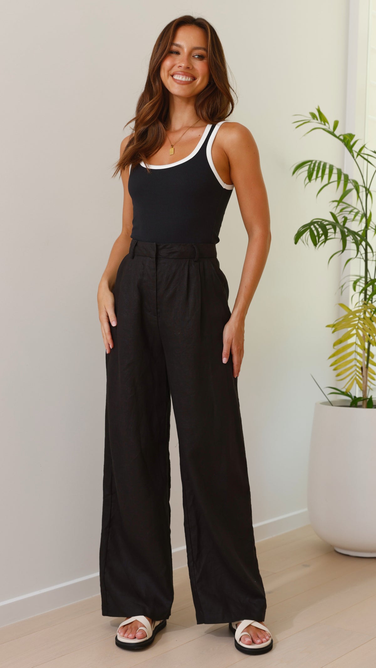 Tillie High Waisted Pleated Tailored Linen Trousers – Black – view 2
