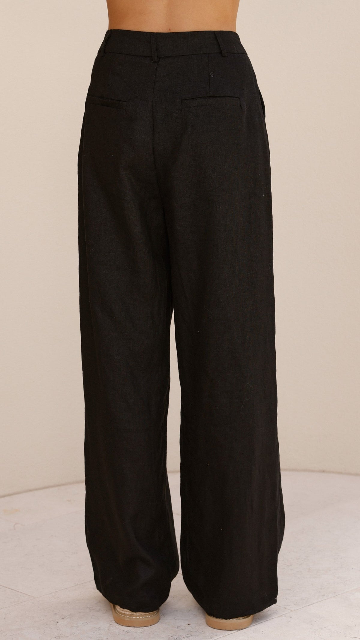 Tillie High Waisted Pleated Tailored Linen Trousers – Black – view 8