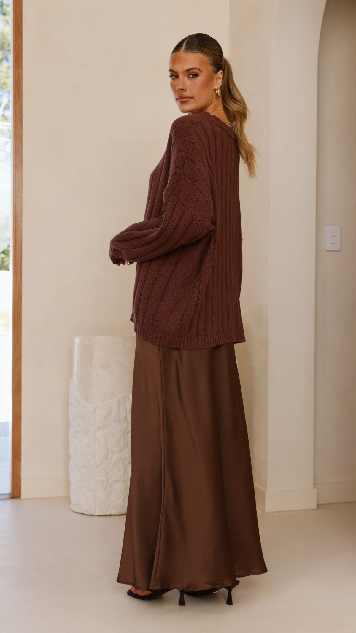 Naiva Oversized Wide Rib Crew Neck Cotton Jumper – Brown – view 5