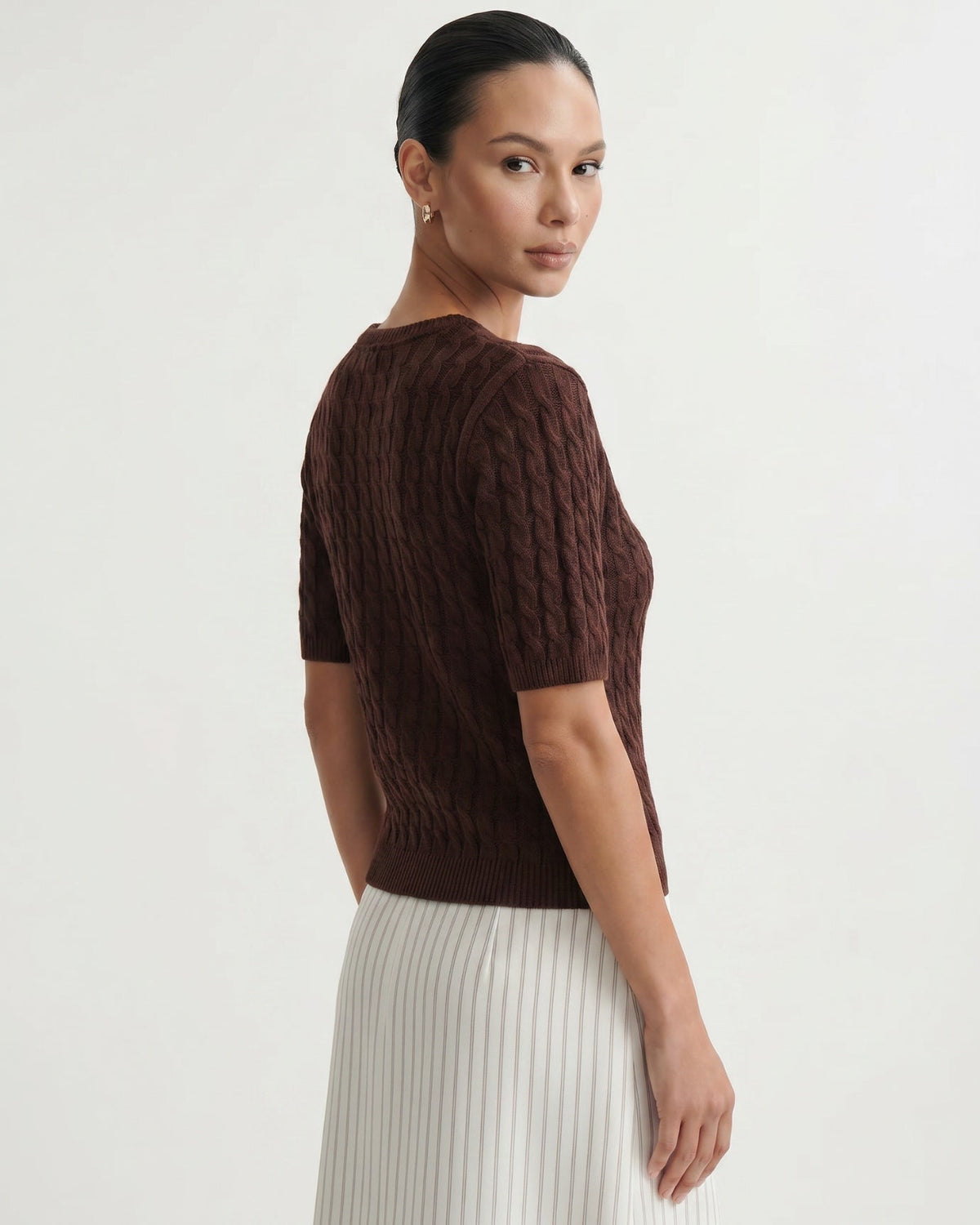 Slim Fit Short Sleeve Cropped Knitted Cardigan – view 9