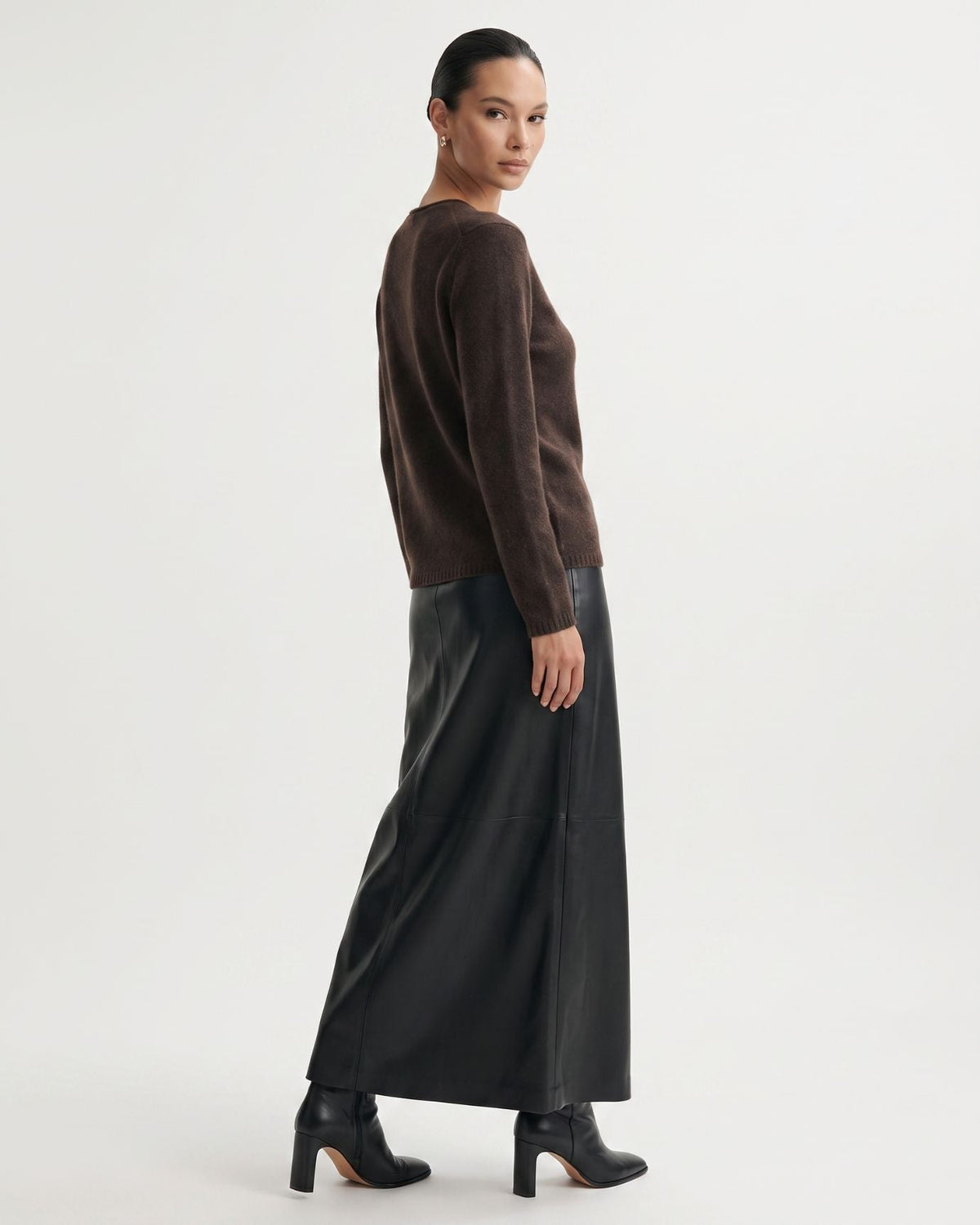 Olivia Short Sleeve Pure Cashmere Polo Top with Shaped Waist