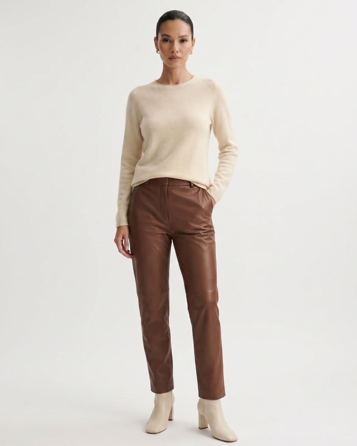 Olivia Short Sleeve Pure Cashmere Polo Top with Shaped Waist – view 8