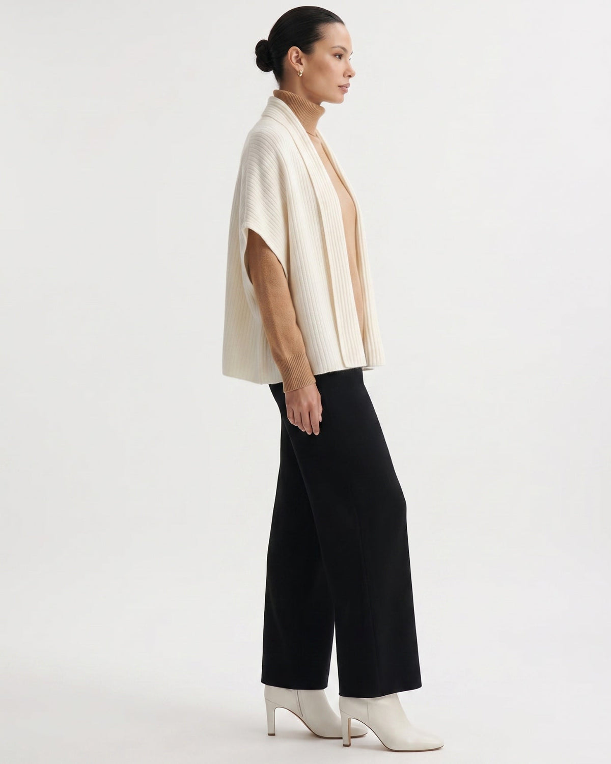 Soft Pure Cashmere Shawl Wrap with Delicate Draped Edges – view 6