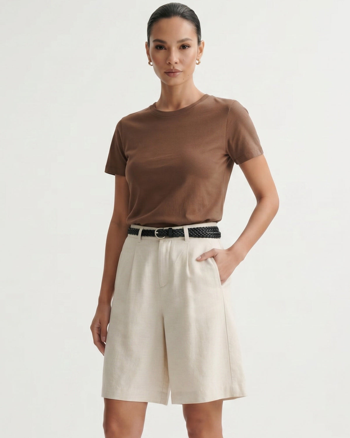 Lightweight Linen Shorts with Integrated Waist Belt – view 4