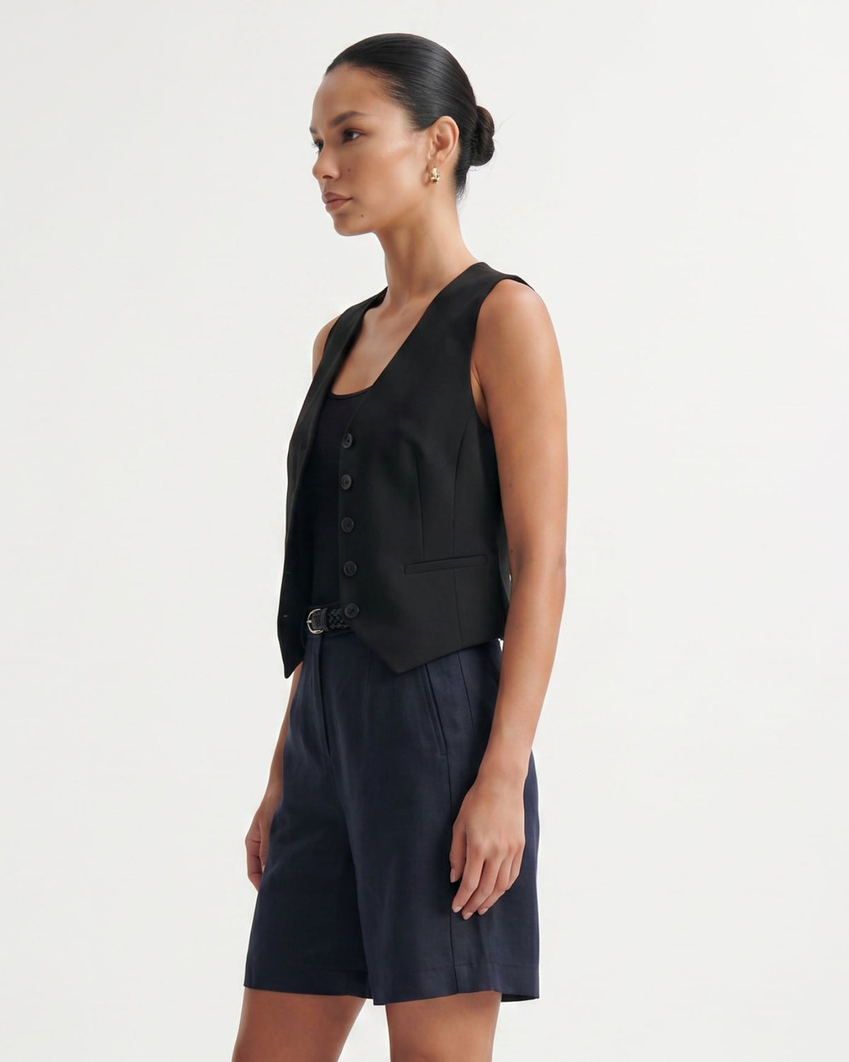 Lightweight Linen Shorts with Integrated Waist Belt