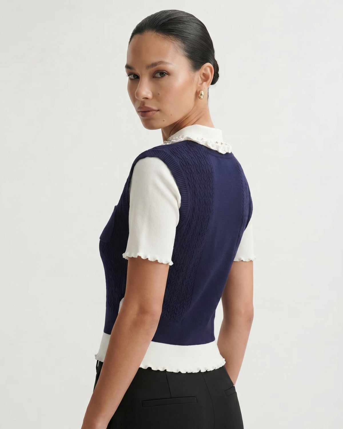 Slim Fit Wool Knitted Top with Lace Polo Collar Detail – view 8