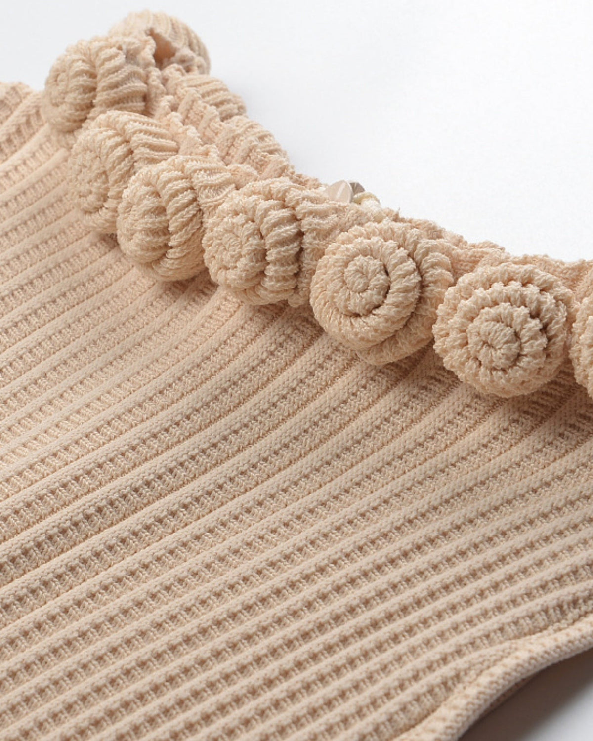 Knitted Dress with Three-Dimensional Floral Detailing – view 5