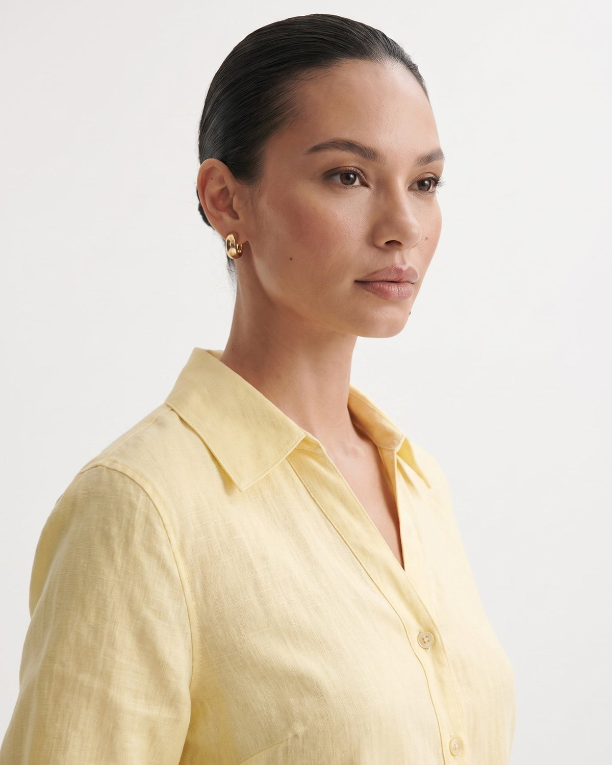Milena Relaxed Linen Shirt with Mother-of-Pearl Buttons