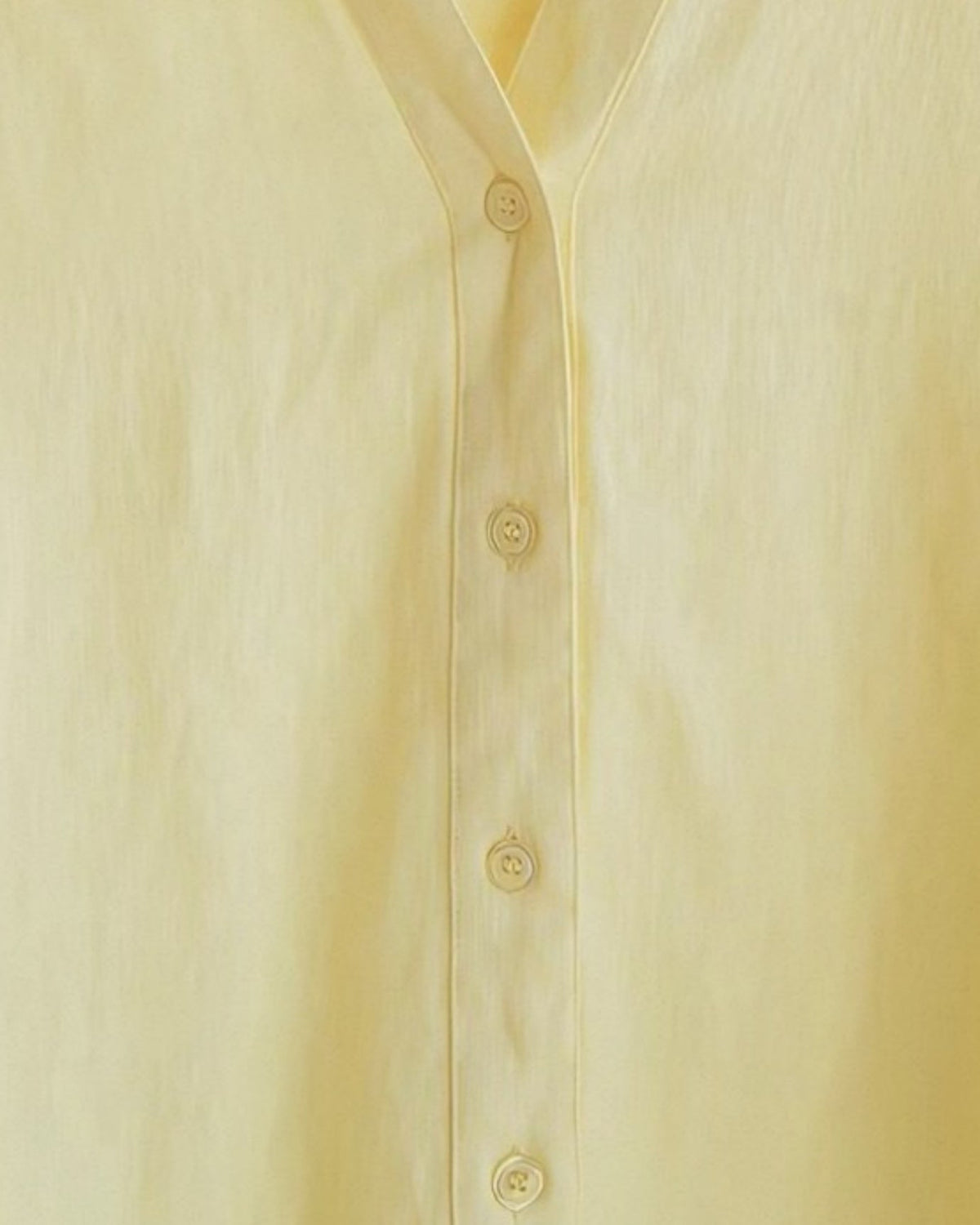 Milena Relaxed Linen Shirt with Mother-of-Pearl Buttons