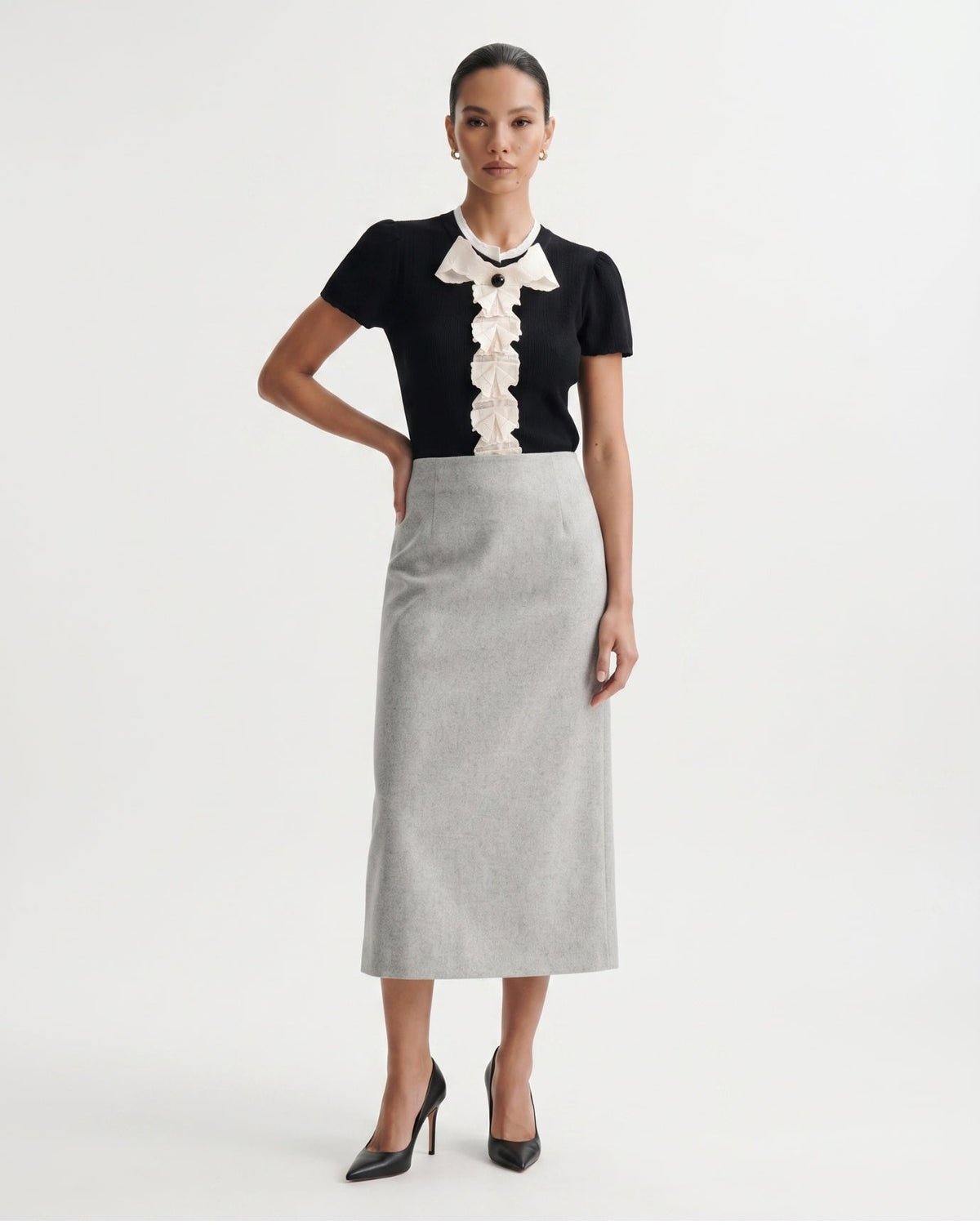 Knitted Top with Hand-Embroidered Floral Front – Black