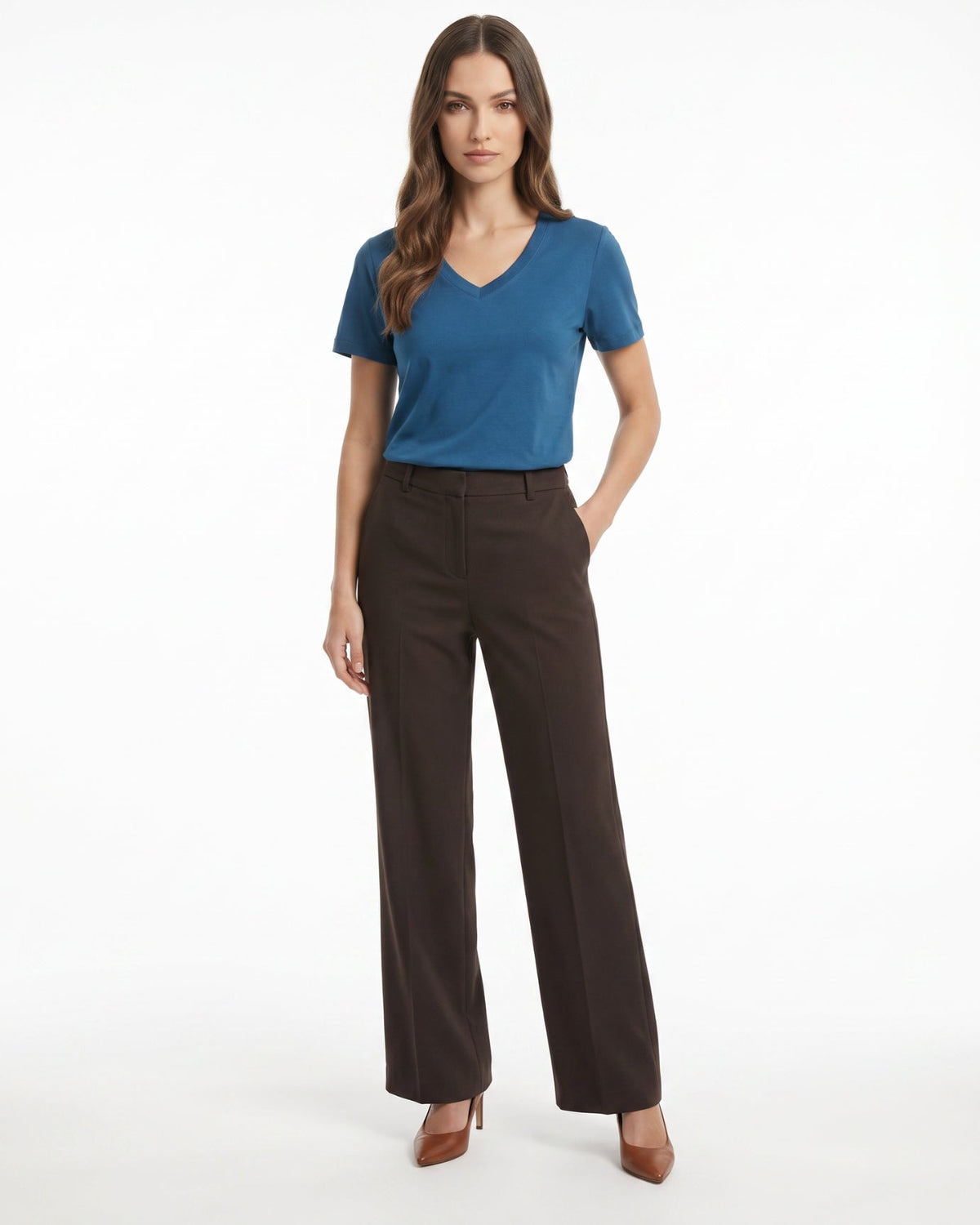 Mercerised Cotton V-Neck Tailored Cut T-Shirt with Subtle Sheen – view 26