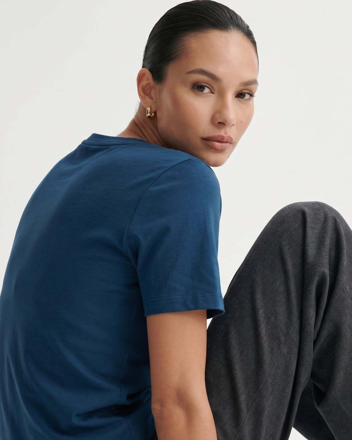 Mercerised Cotton Round Neck Tailored Fit T-Shirt – view 24