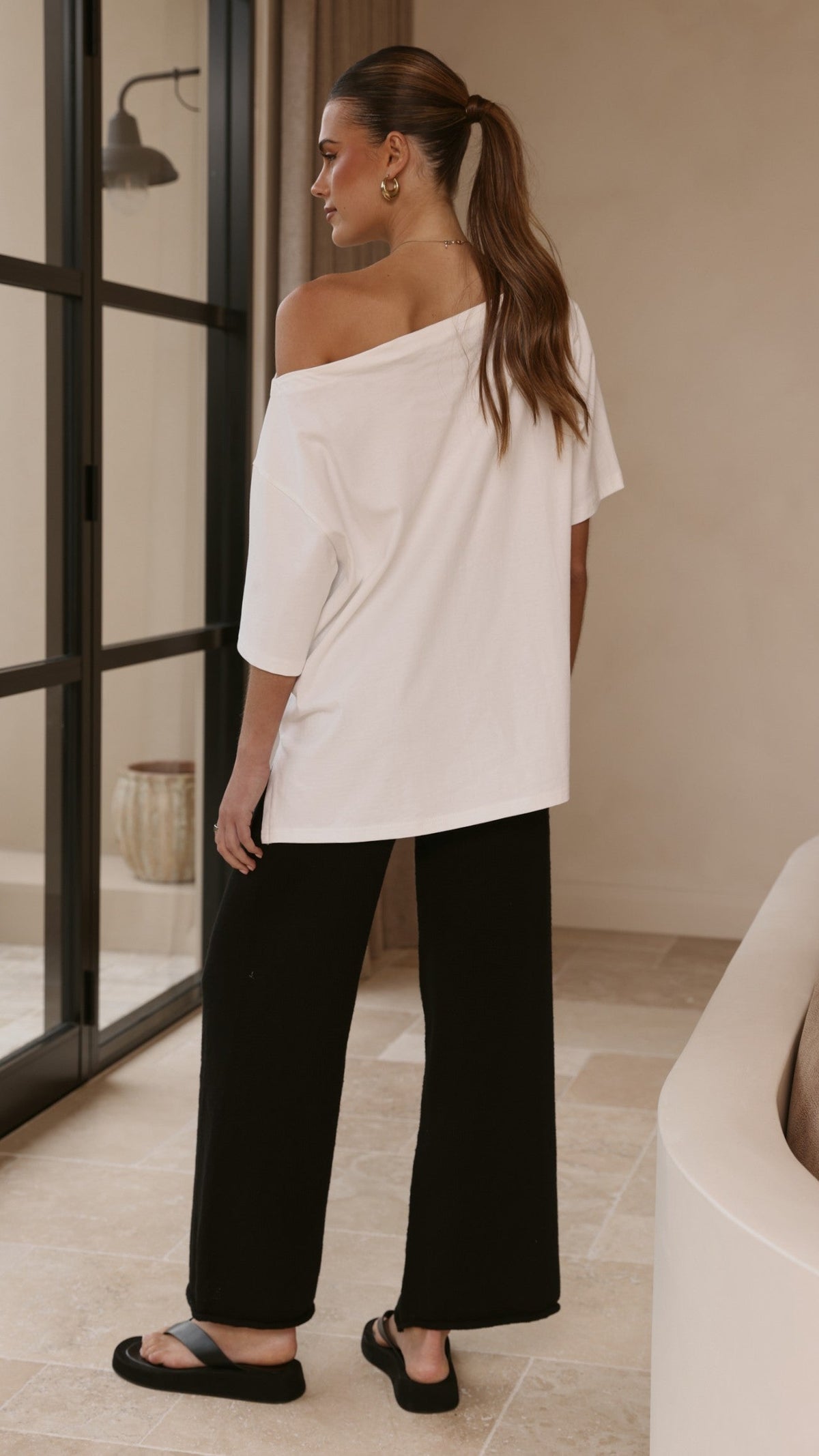 Cascadia Wide Leg Knit Trousers with Rolled Hem – Black – view 4