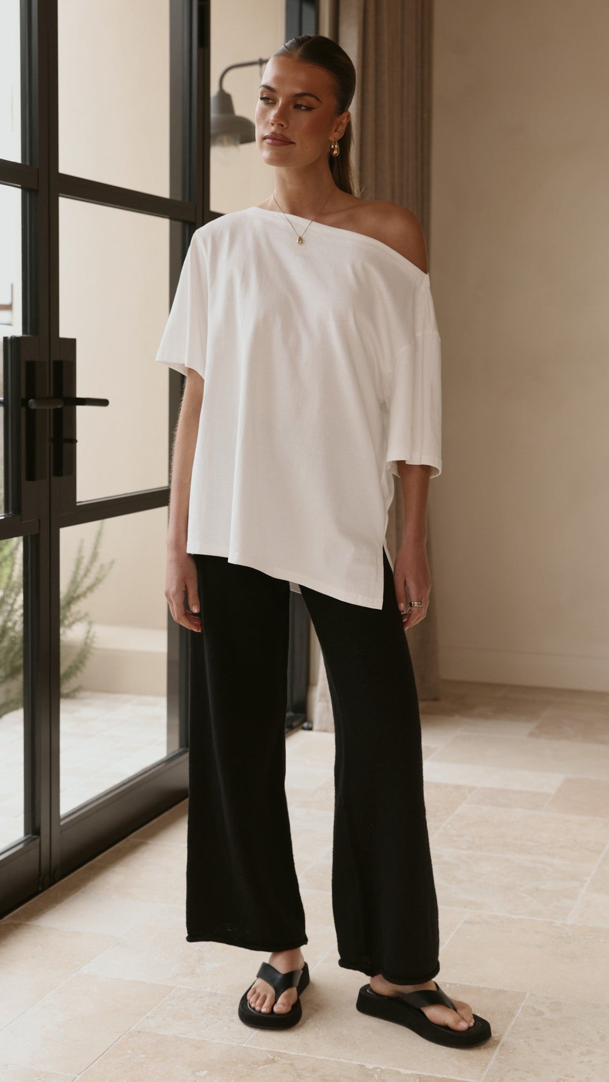 Cascadia Wide Leg Knit Trousers with Rolled Hem – Black – view 10