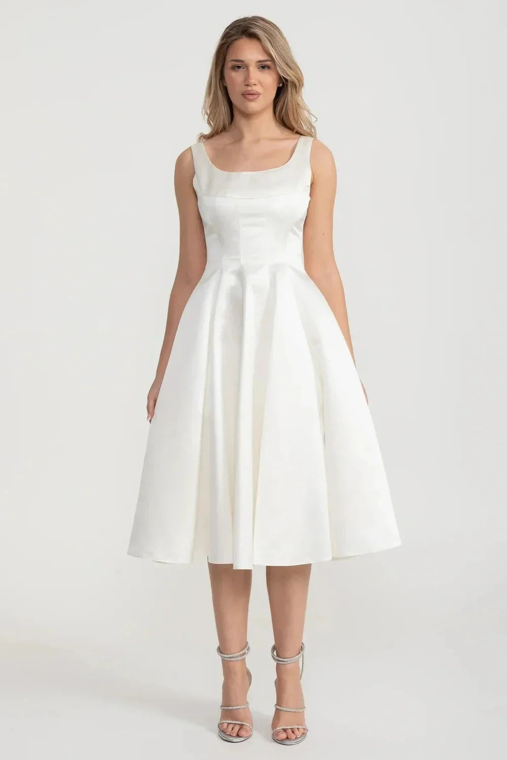 Sleeveless A-Line Midi Dress with Tailored Bodice and Flared Skirt – White – view 4