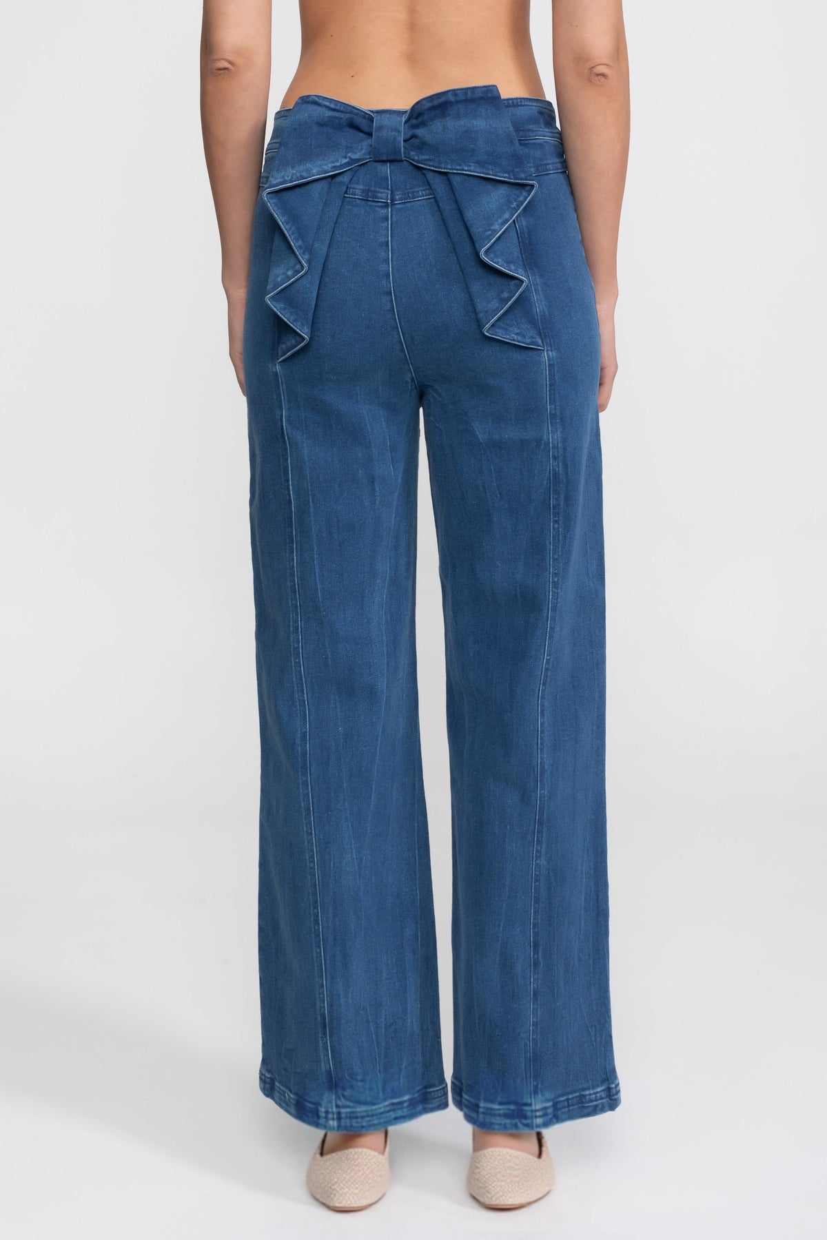 High Rise Wide Leg Jeans with Front Patch Pockets – Blue