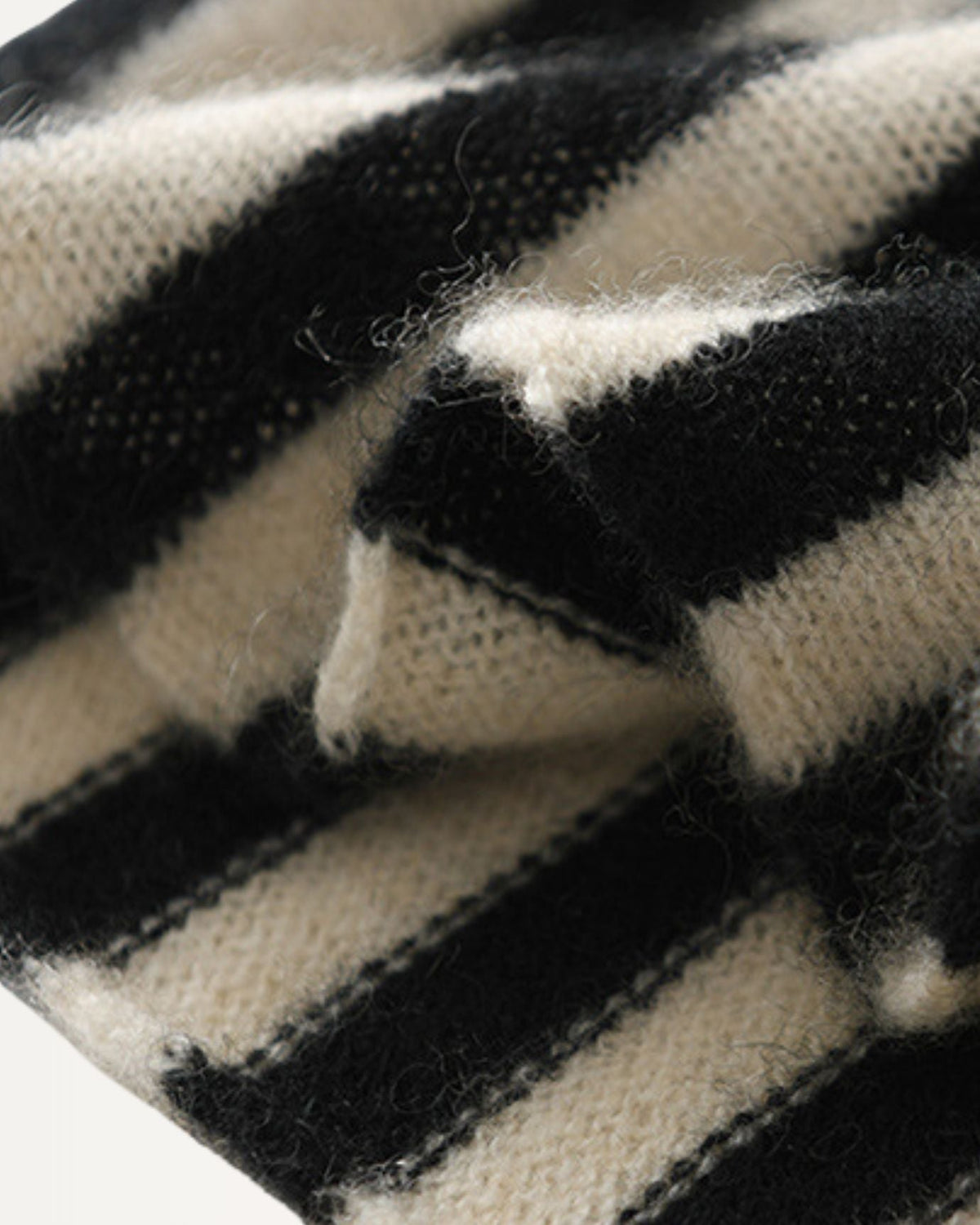 Lightweight Striped Pure Cashmere Neck Cover Scarf – view 2
