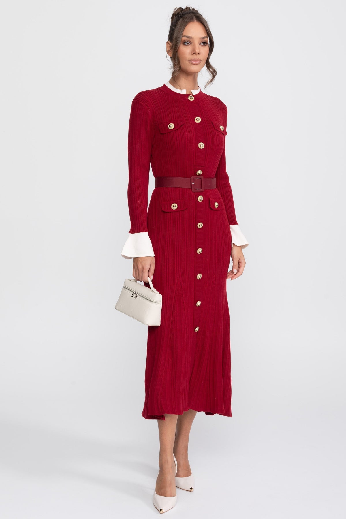Fine Rib Knit Belted Midi Dress with Ivory Collar and Flared Cuffs – Red – view 2