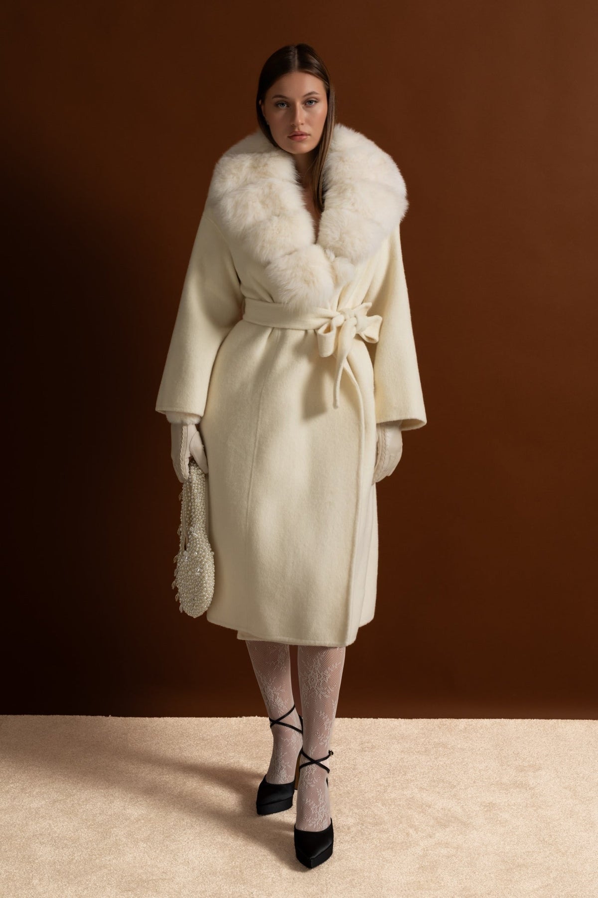 Double-Faced Wool Wrap Coat with Collar Trim and Tie Belt – Ivoire – view 2