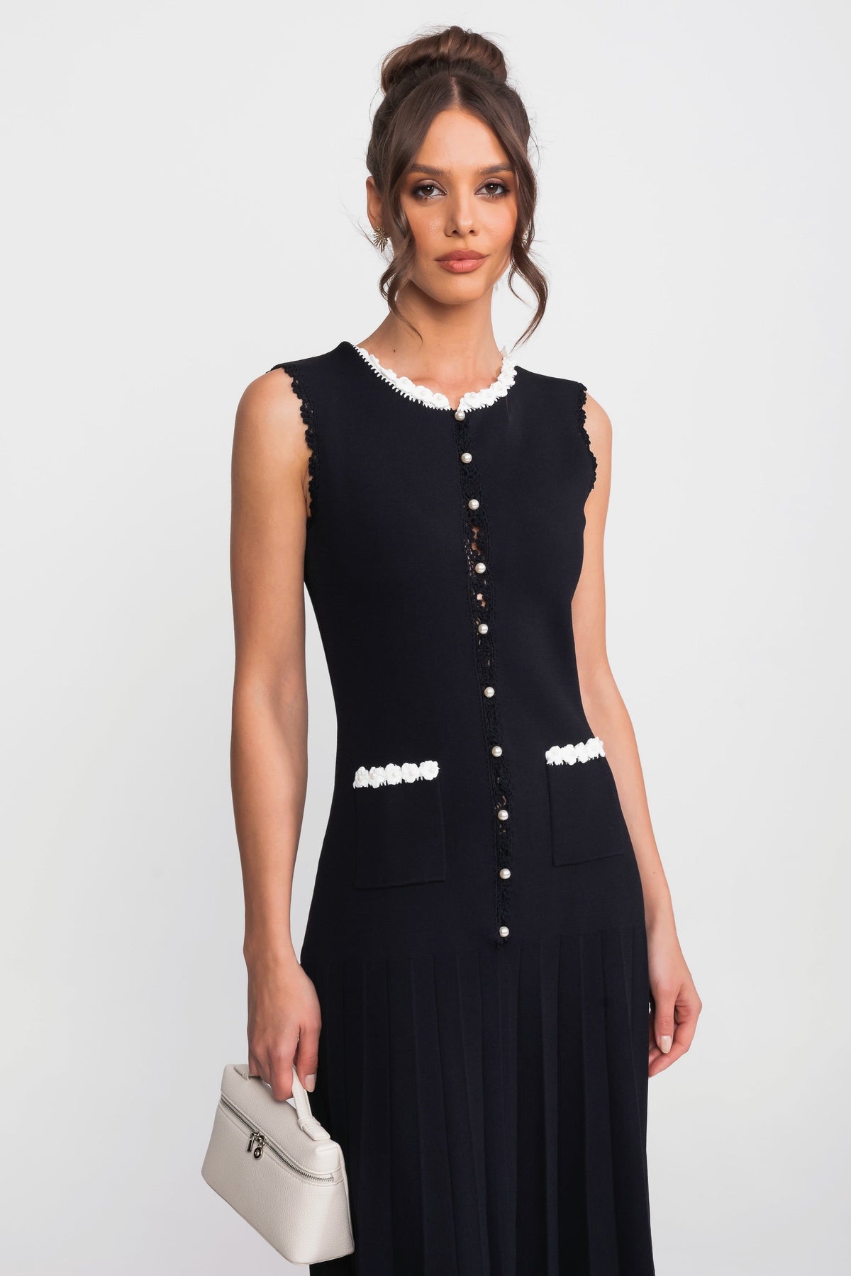 Sleeveless Knit Midi Dress with Pearl Trim and Pleated Skirt – Black