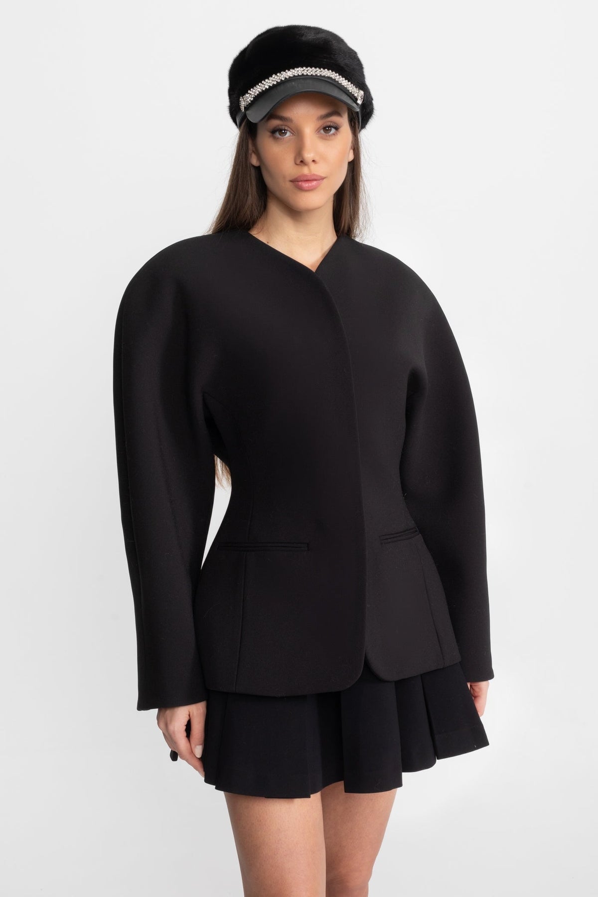 Collarless Minimalist Tailored Blazer with Single Closure – Black