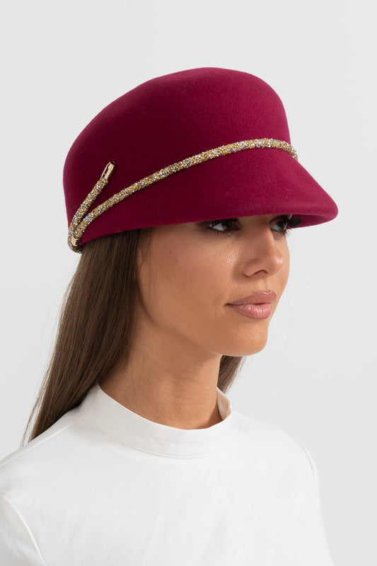 Short Brim Hat with Wrapped Detail and Chain Accent – Burgundy